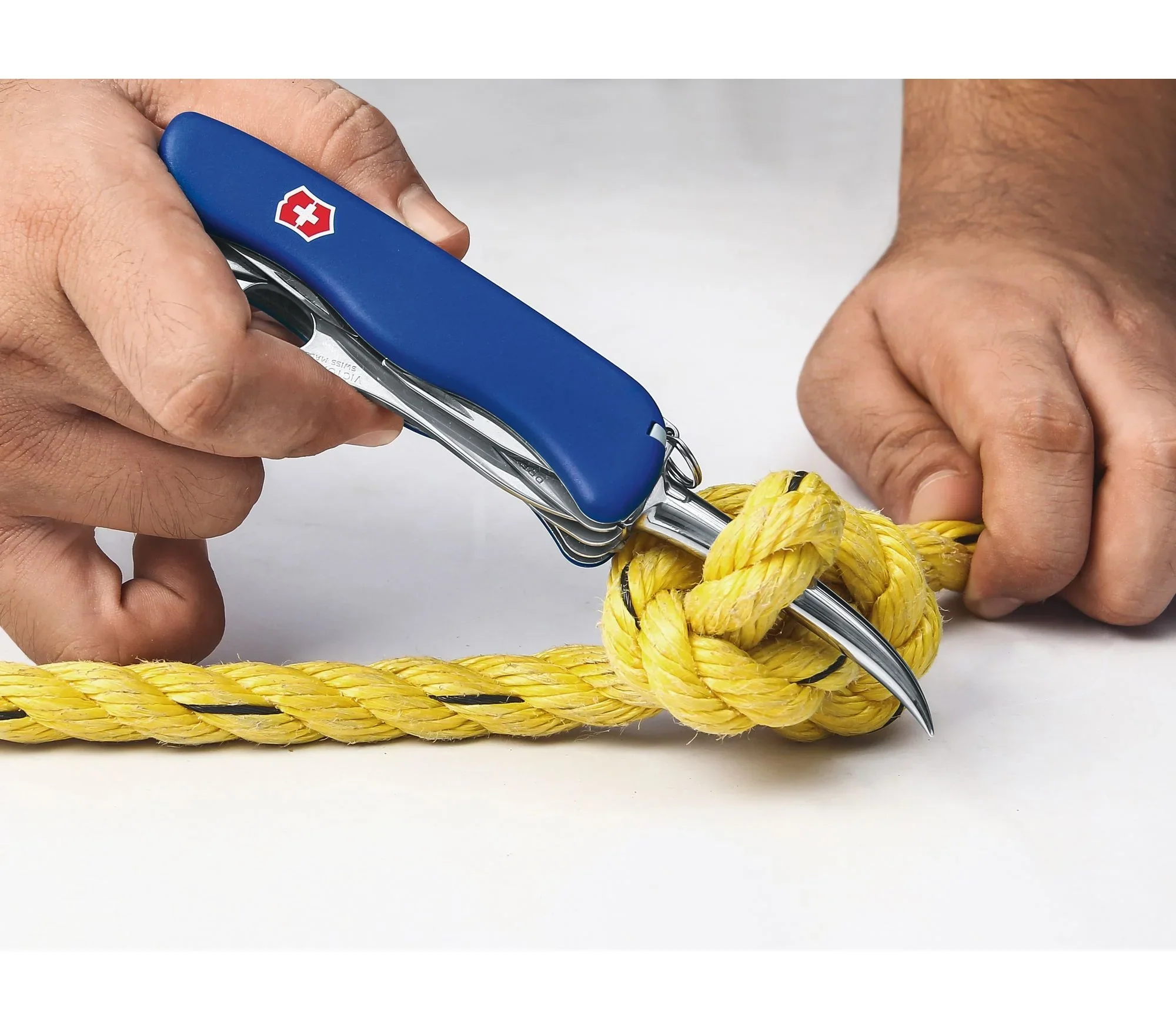 NAVAJA VICTORINOX SKIPPER PRO 0.8503.2MW - Image 3