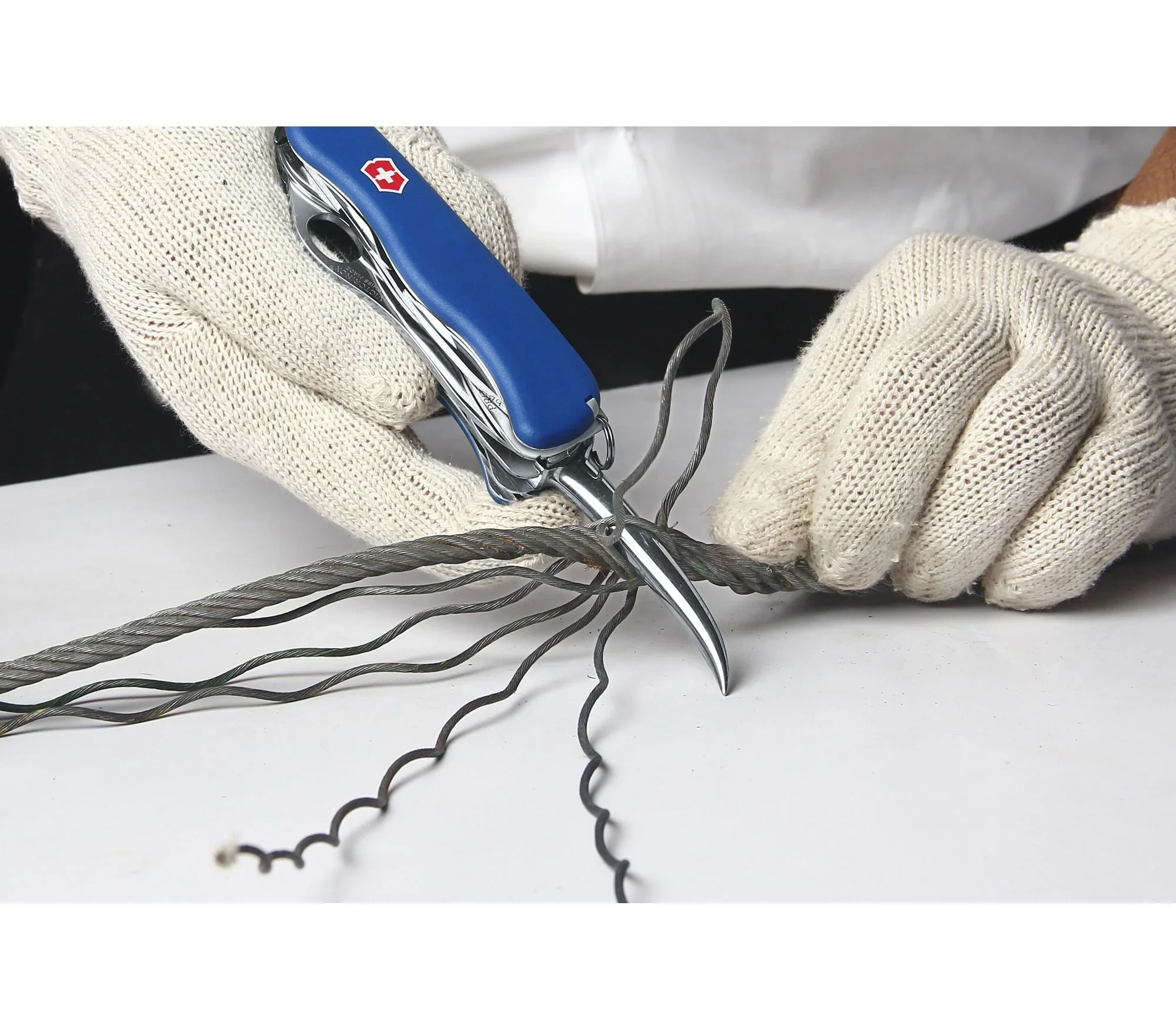 NAVAJA VICTORINOX SKIPPER PRO 0.8503.2MW - Image 5